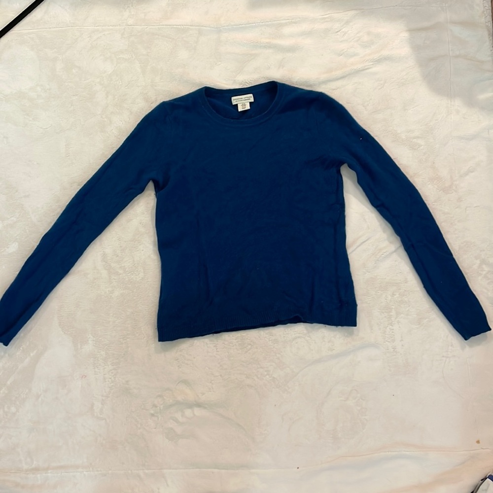 Adrienne Vittadini 100% 2-ply cashmere sweater
